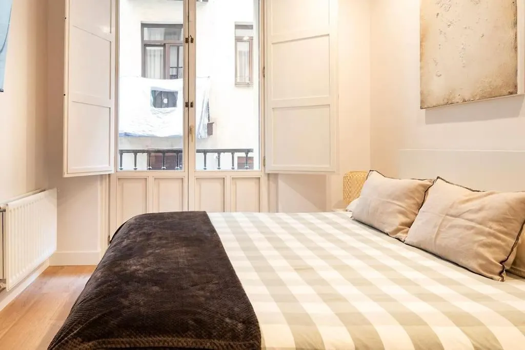 Ot Residence 5 Bedrooms 4 Bathrooms Luxury Apartment In Old Town Bilbao 0*,  Hiszpania