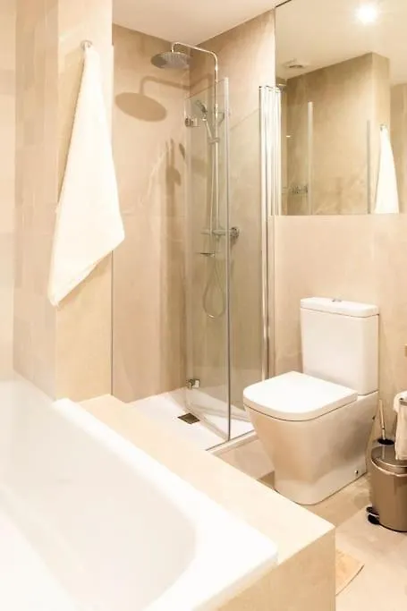 Ot Residence 5 Bedrooms 4 Bathrooms Luxury Apartment In Old Town Bilbao 0*,