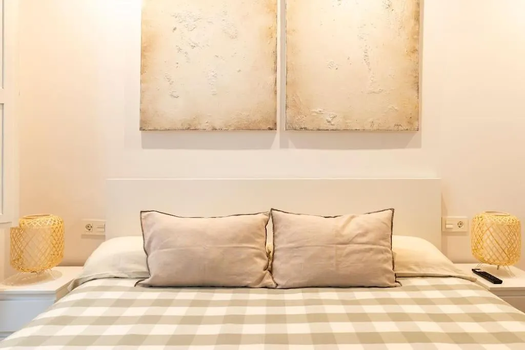 Ot Residence 5 Bedrooms 4 Bathrooms Luxury Apartment In Old Town Bilbao