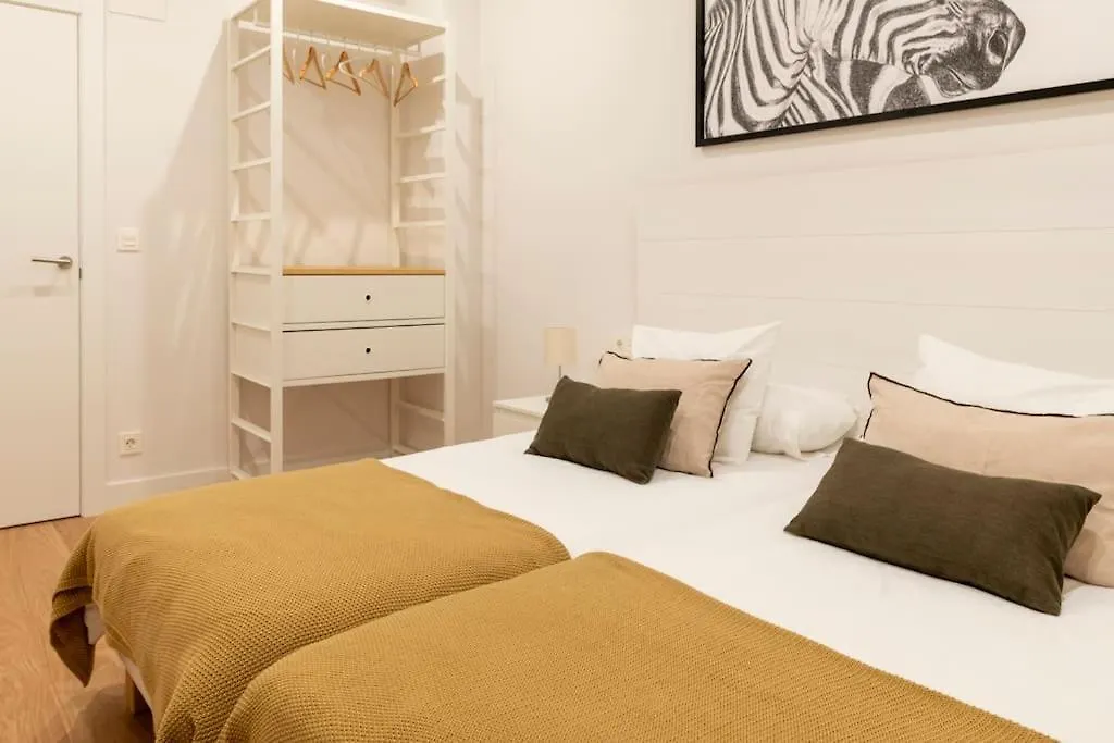 Ot Residence 5 Bedrooms 4 Bathrooms Luxury Apartment In Old Town Bilbao