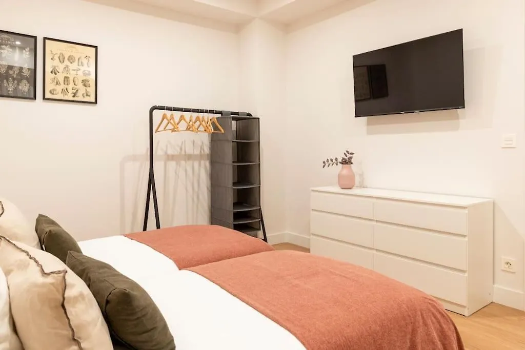 Ot Residence 5 Bedrooms 4 Bathrooms Luxury Apartment In Old Town Bilbao