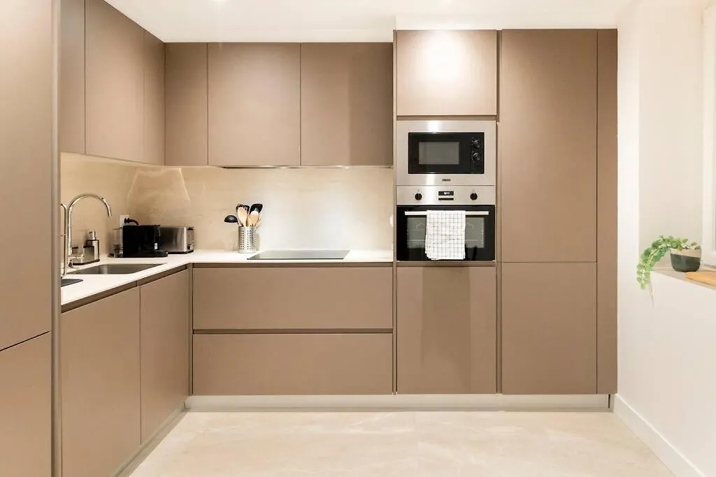 Ot Residence 5 Bedrooms 4 Bathrooms Luxury Apartment In Old Town Bilbao